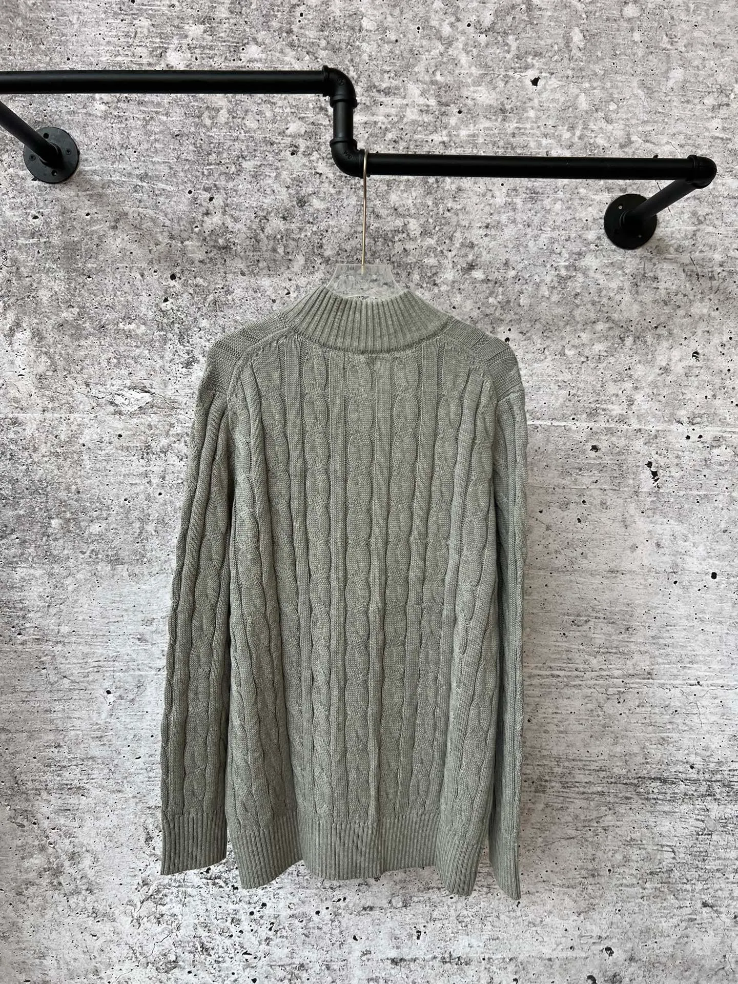P240 Ralph Lauren classic unisex half-zip rubberized sweater, popular on all major platforms, original and consistent washed fabrics, workmanship details restored to the original, original pony embroidery on the chest, original custom-made hardware accessories